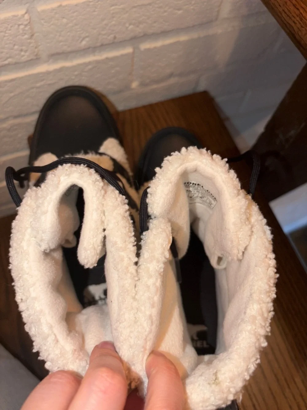 Authentic Sorel Explorer II Joan Cozy Boots— Like New— Size 7